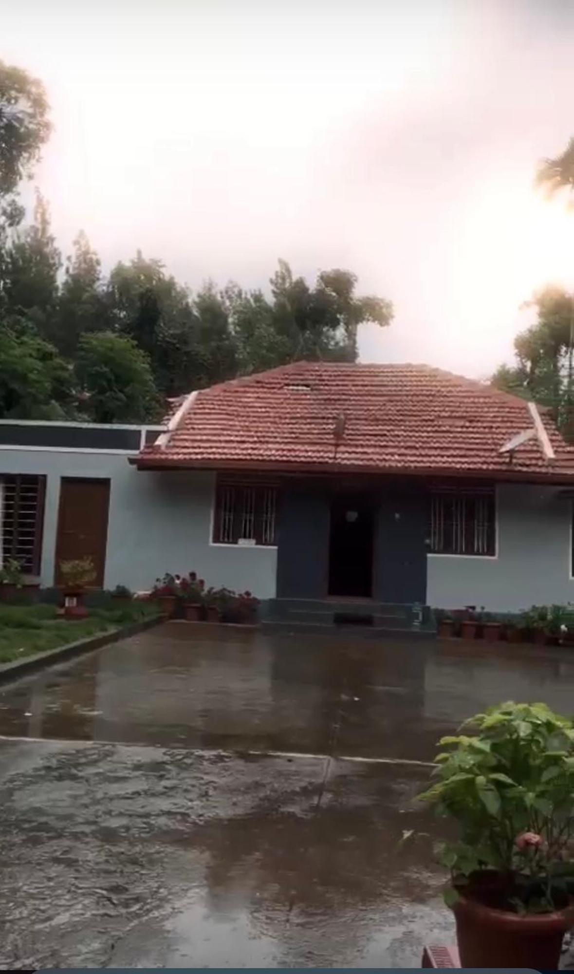 Vintage Retreat 1970's Homestay *